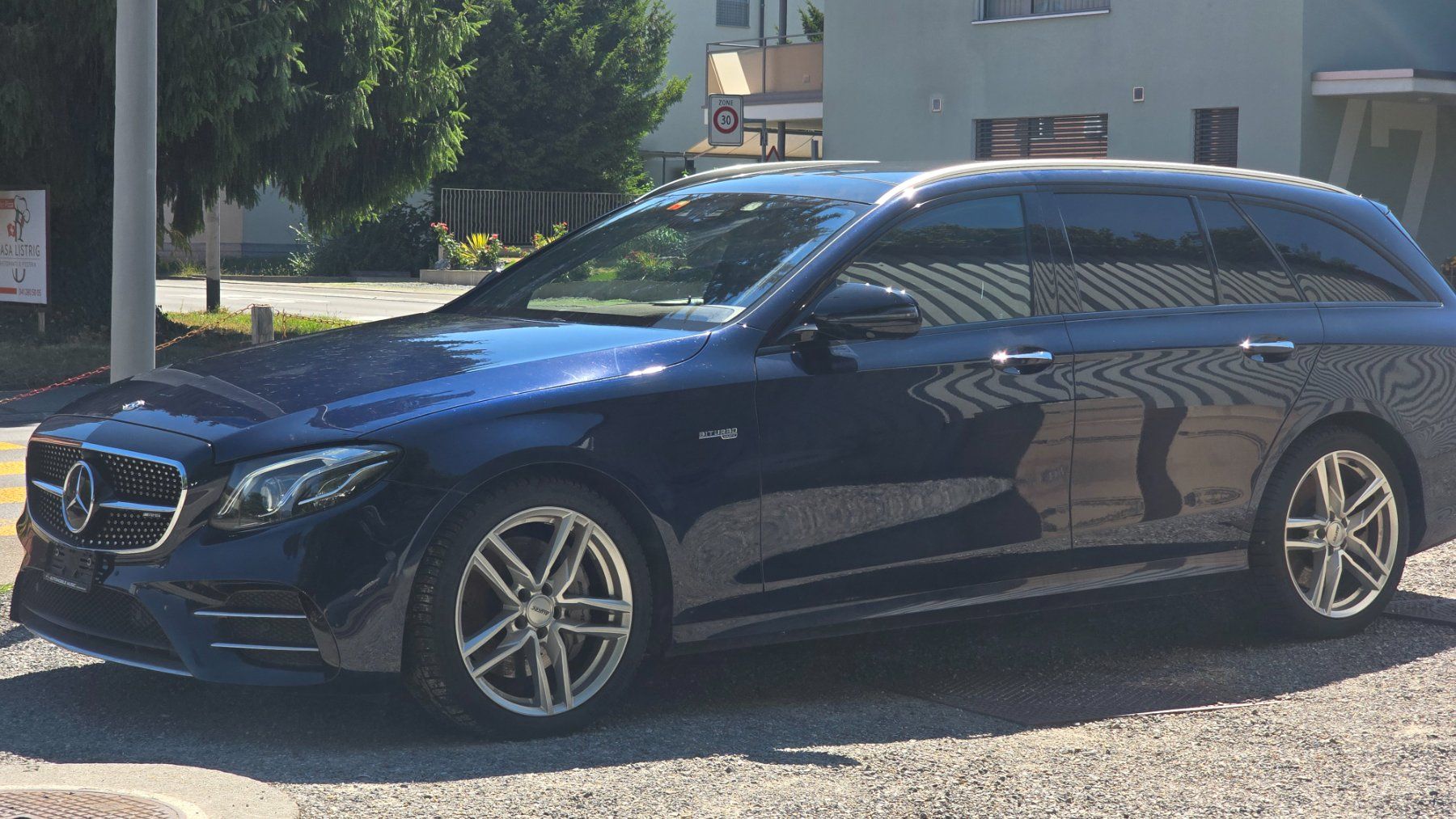Mercedes-Benz Automobili: Mercedes Benz E43 AMG 4matic – Usato da Emmenbrücke venduto da meu_2j8p 1