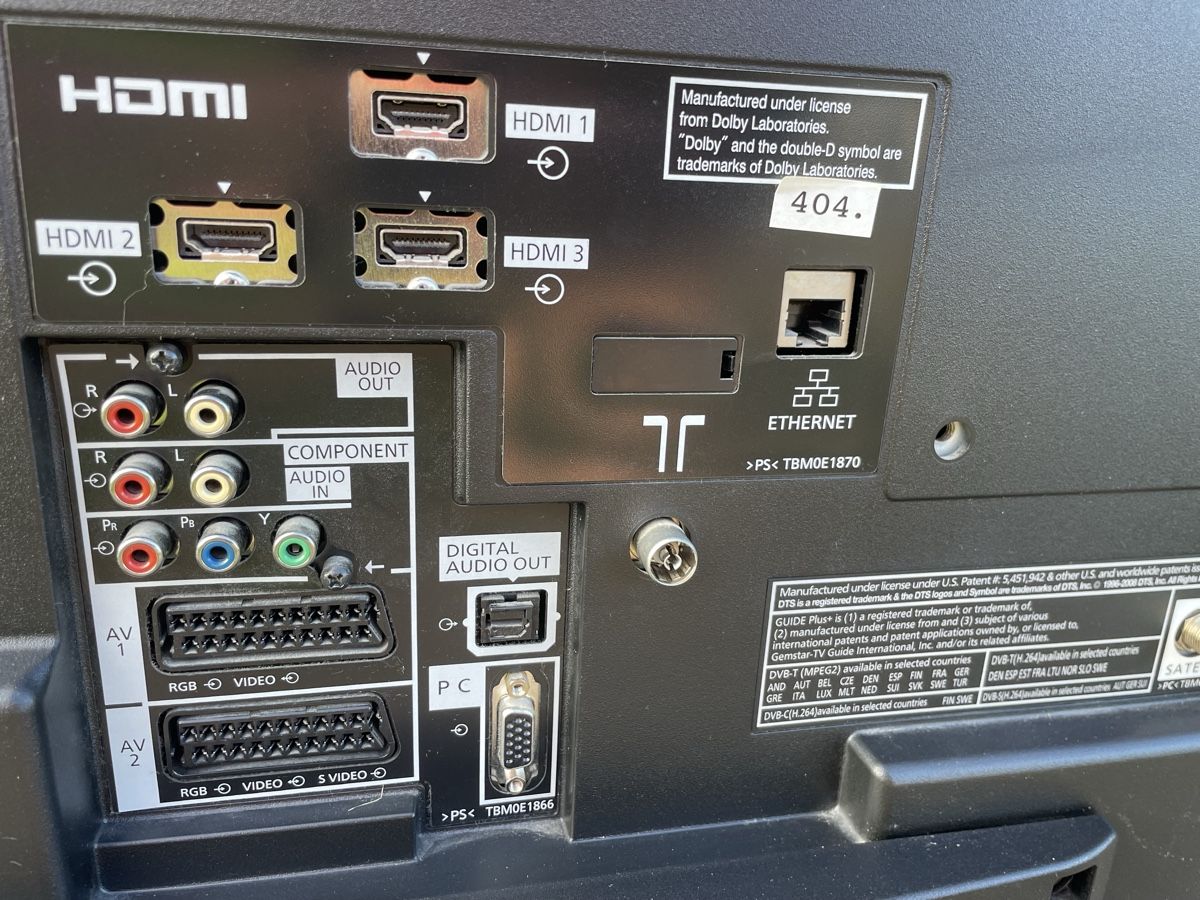Televisori: Flachbildfernseher Panasonic Viera TV, – Usato da Wattwil venduto da Parase 5