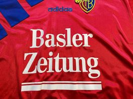 FC Basel Trikot Grösse M / Vintage / FCB / Basler Zeitung