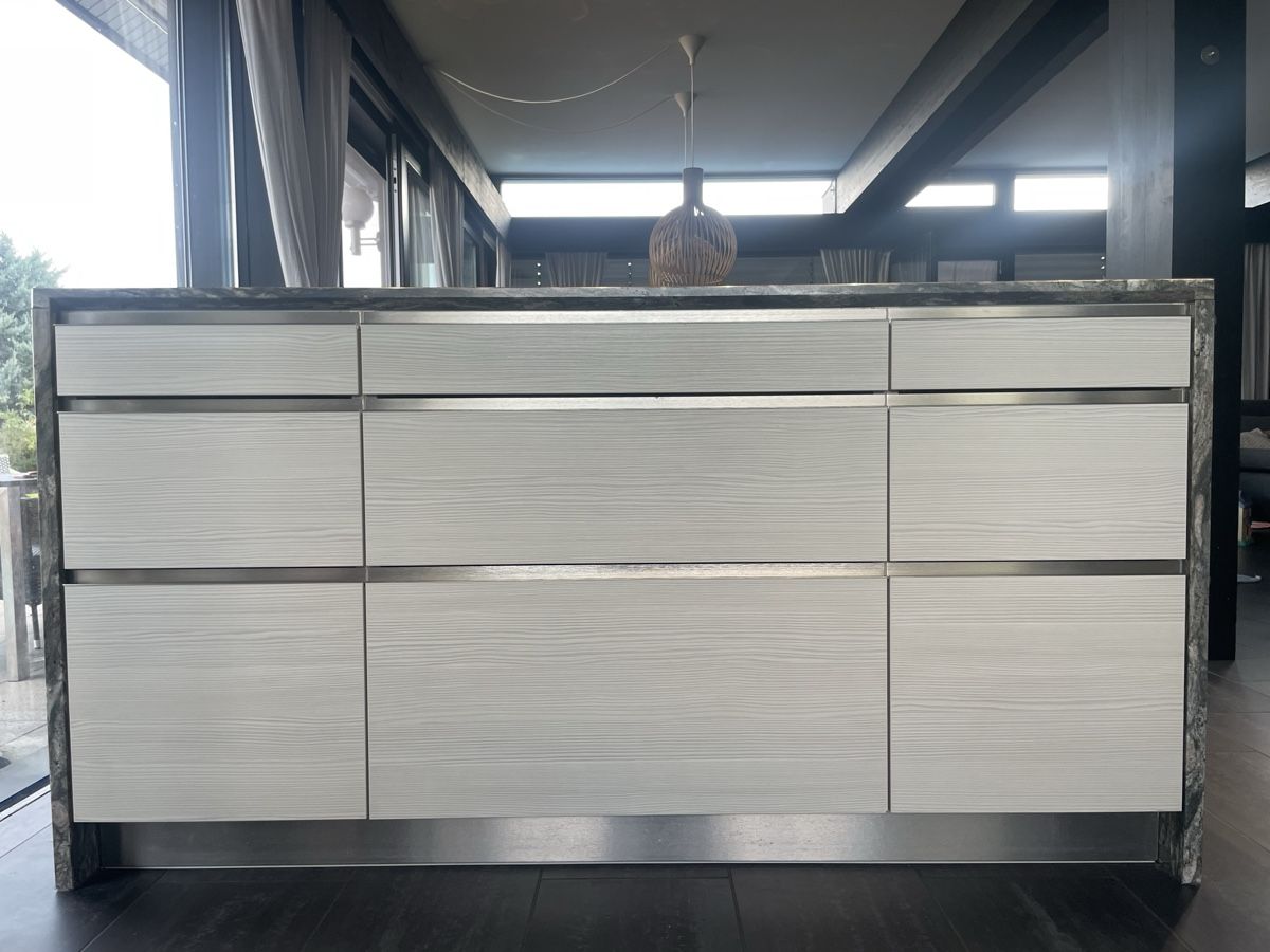 Cuisines complètes: Îlot de cuisine / bar en marbre avec rangements – Neuf (Voir description) à L’Abergement par latoure 4