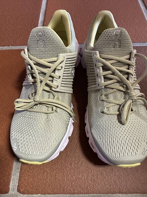Scarpe da uomo: On Sportschuh Cloudtec – Usato da Kirchberg SG venduto da Chilpi76