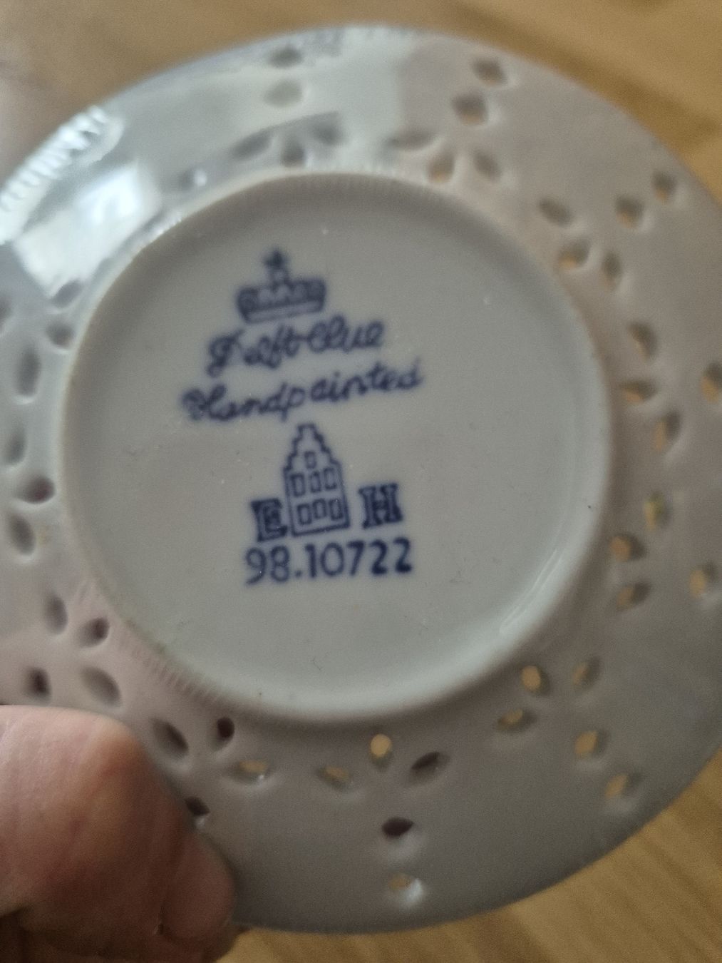 Set di piatti: Kaffeetasse mit Unterteller, Blau Weiss – Nuovo (secondo la descrizione) da Langenthal venduto da Polarisstern 2