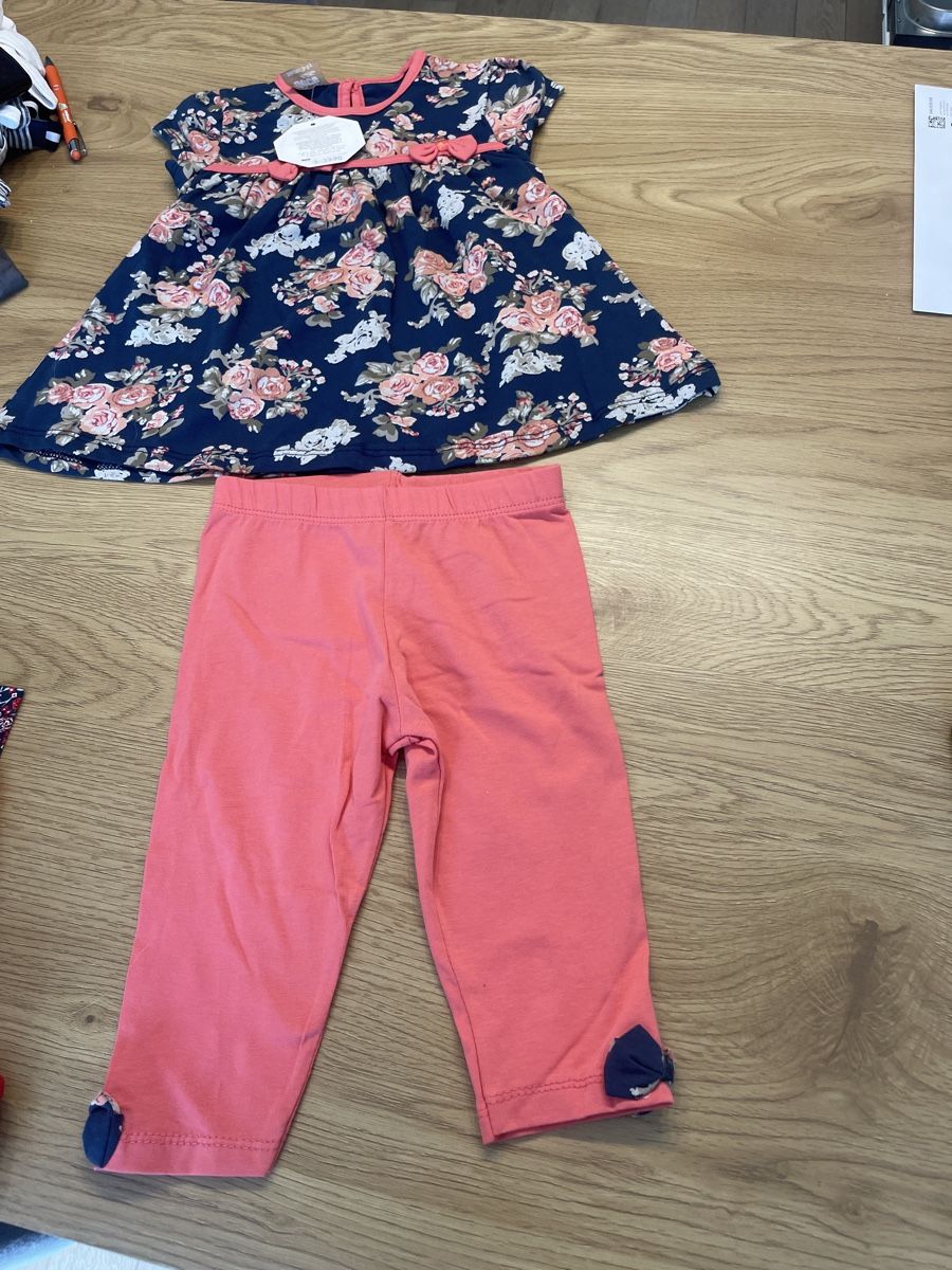 Lotti & Set di vestiti: Set neu 98/104 – Nuovo e nell'imballaggio originale da Triesen venduto da Yellow1818