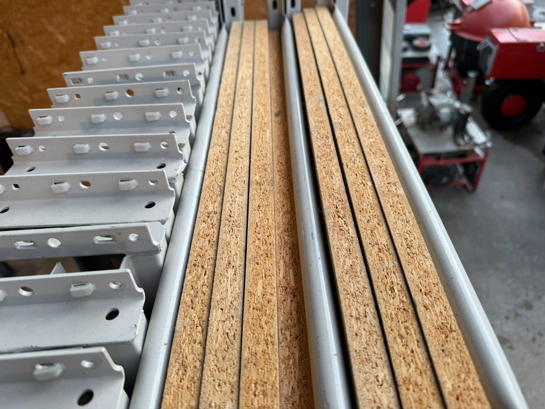 Scaffali: Massives Lagerregal mit Bodeneinlage – Usato da Hildisrieden venduto da jjss 5