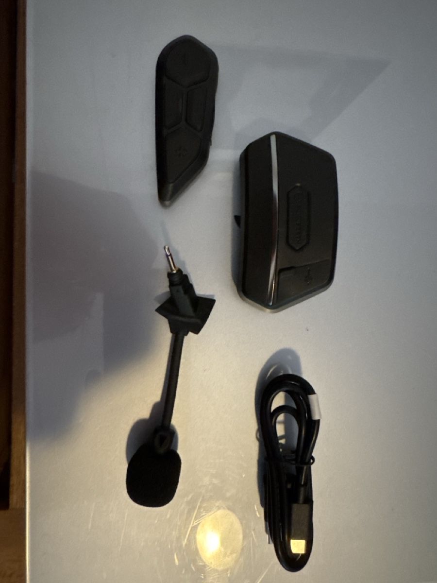 Radiocomunicazione: Schubert Sena SC2 standard  – Usato da Apples venduto da Xahhax
