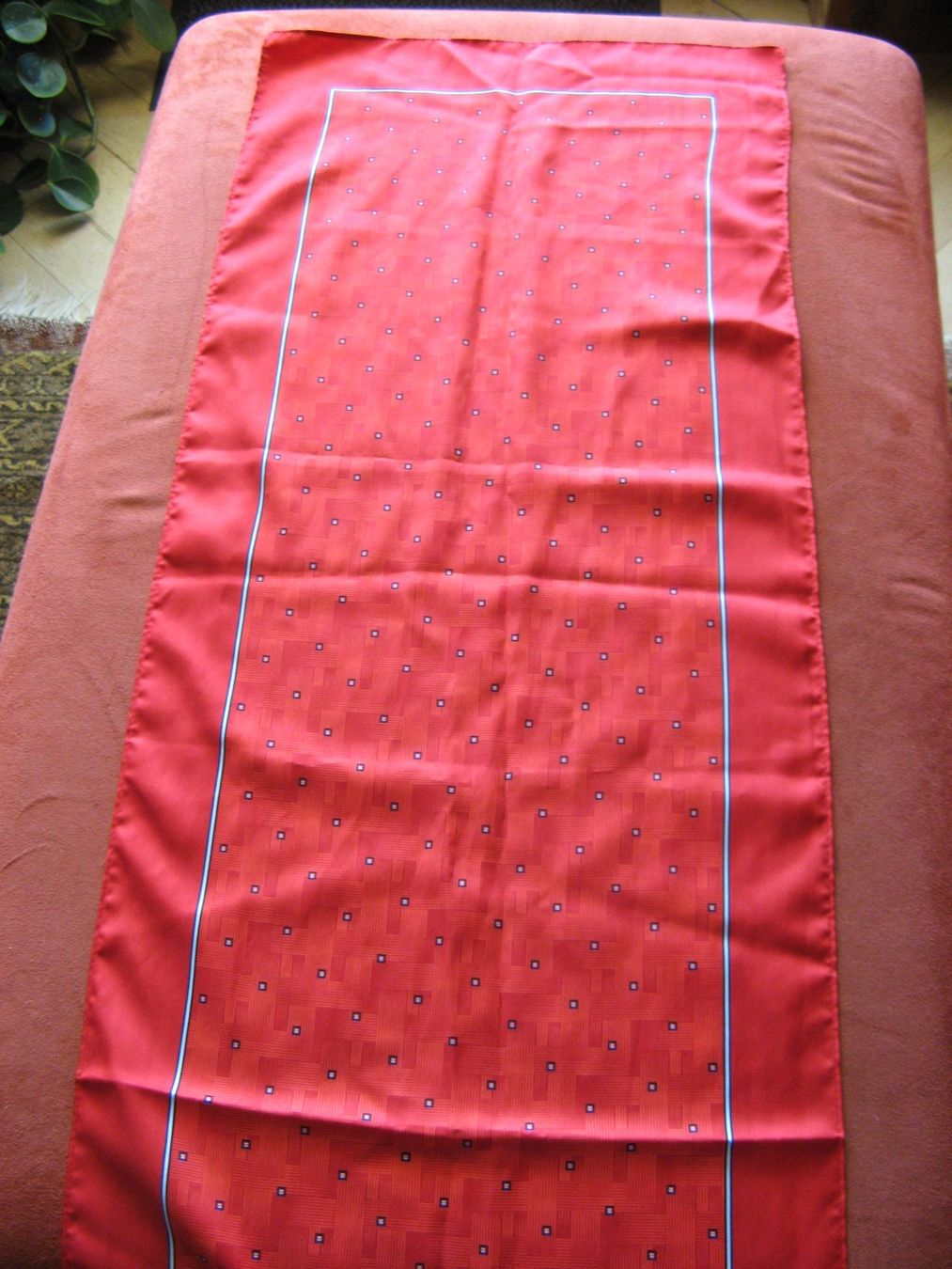 Foulards, Tücher & Schals: Striessing Foulard – Gebraucht aus Zürich von apil