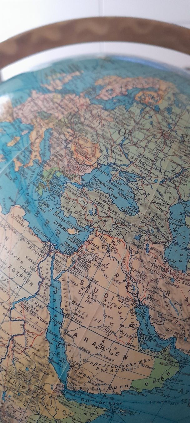 Sonstige Dekorationen & Accessoires: Map monde – Gebraucht aus St-Aubin-Sauges von bestplouc