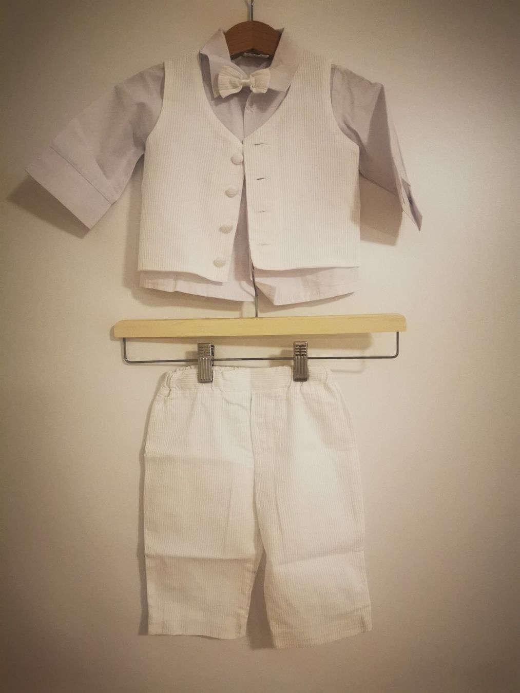 Completi: Festtagskleidung Anzug ( Taufe, Hochzeit) Weiss Grösse 68 – Usato da Niedergösgen venduto da lil_s6k8 1