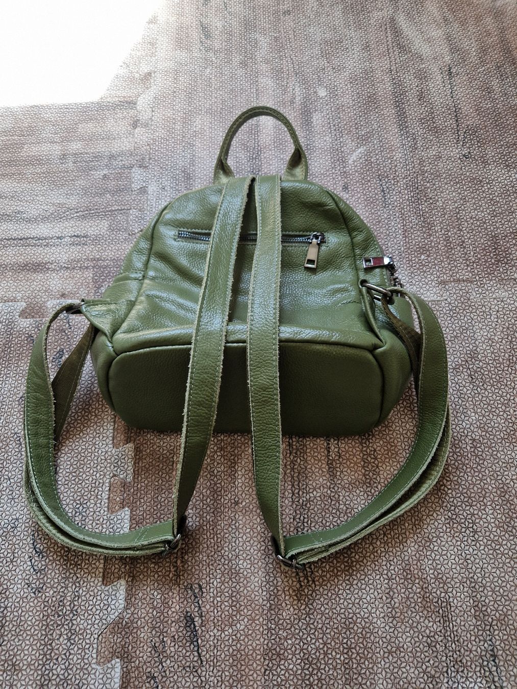 Rucksäcke: Leder Rucksack grün – Gebraucht aus Triengen von KittyKat6 1