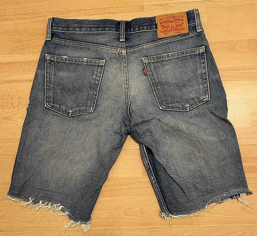 Levi's Jeans: Levi's kurze Hose – Usato da Wallisellen venduto da dpn_zlh9 1