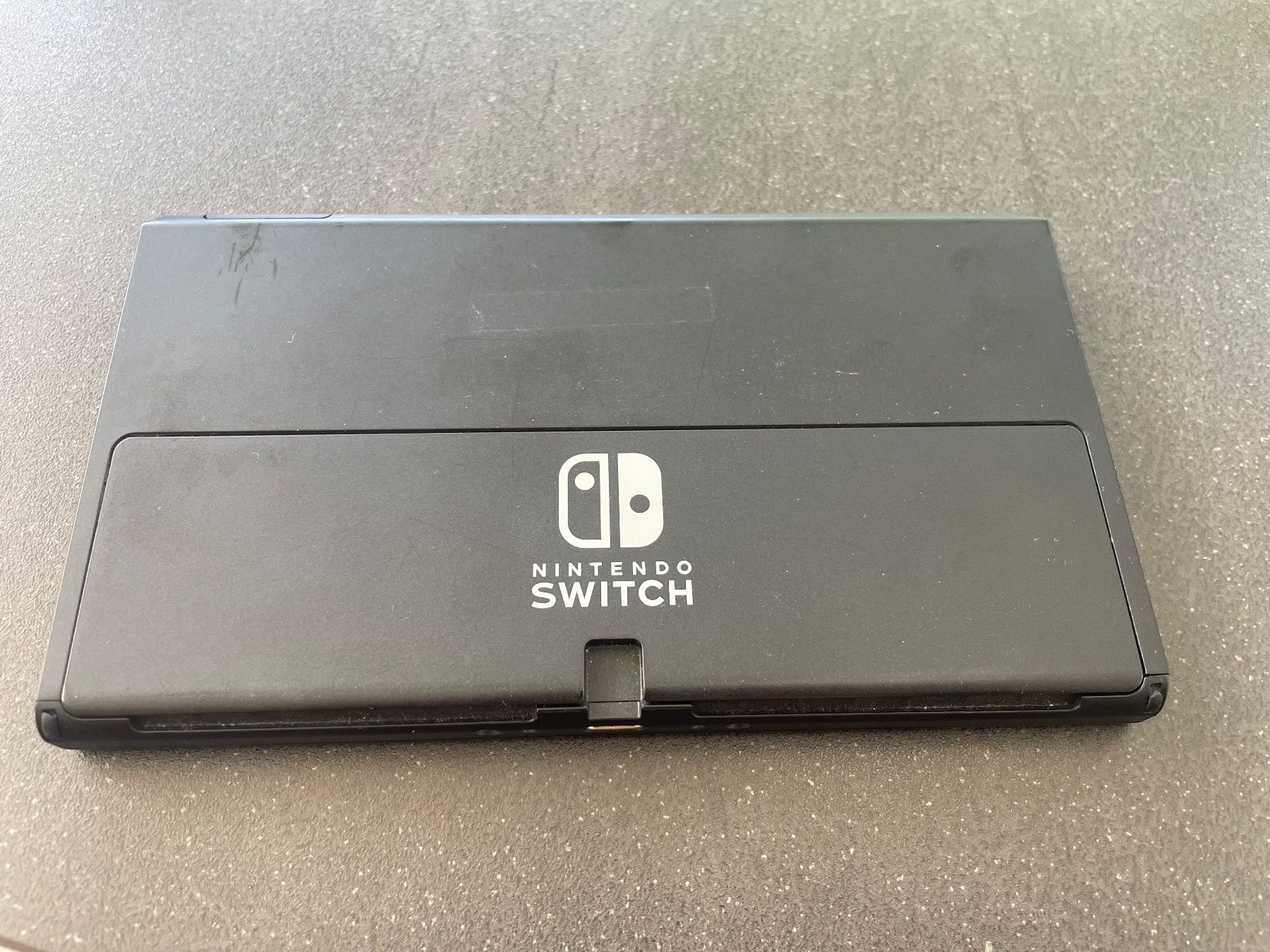 Nintendo Konsolen: Nintendo Switch Oled Model Defekt – Gebraucht aus Dällikon von buyandbehappy 1