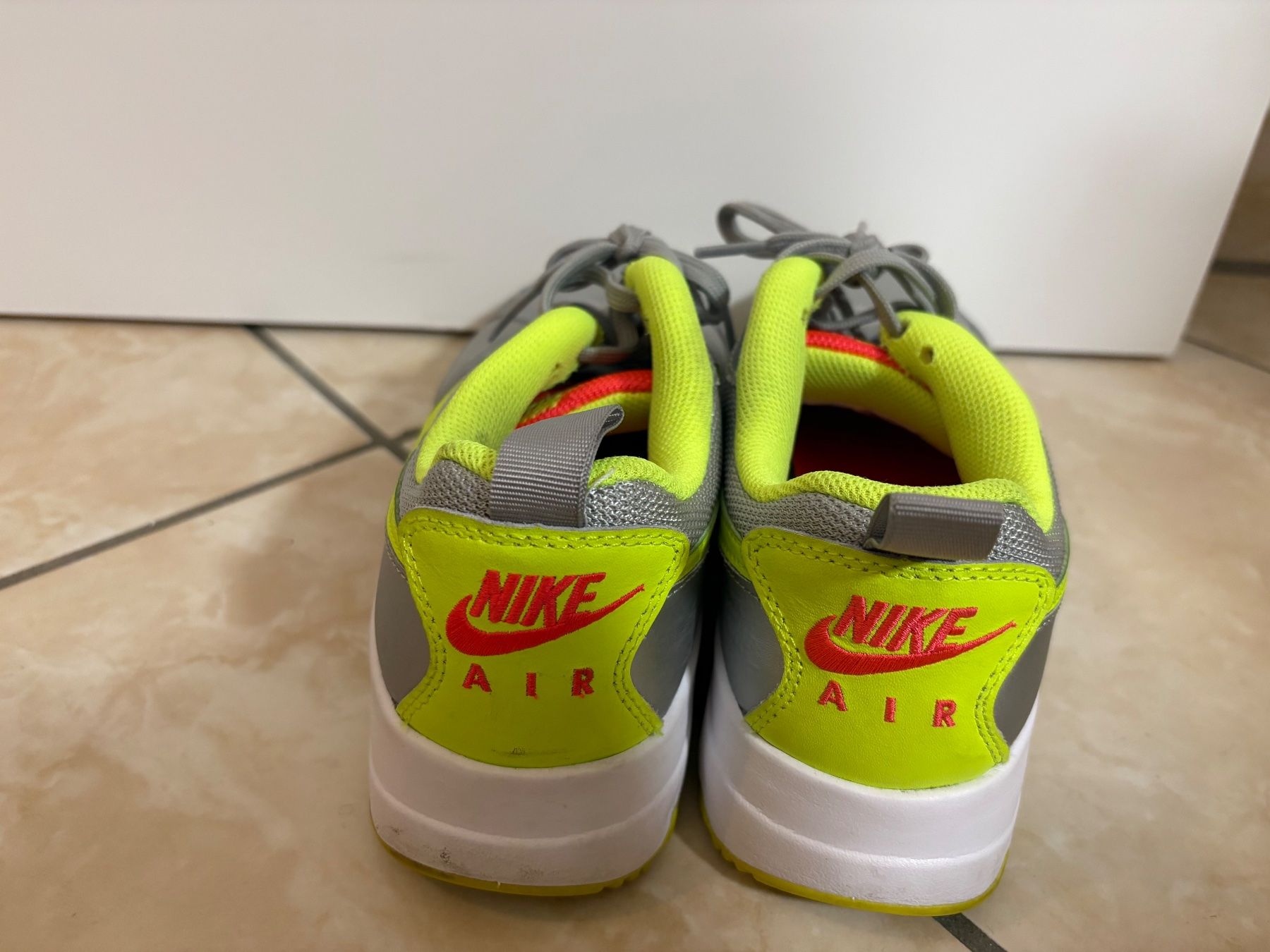 Nike Scarpe da uomo: NIKE Air Sneakers - Size 40 - good condition – Usato da Muzzano venduto da Sidney_3 2