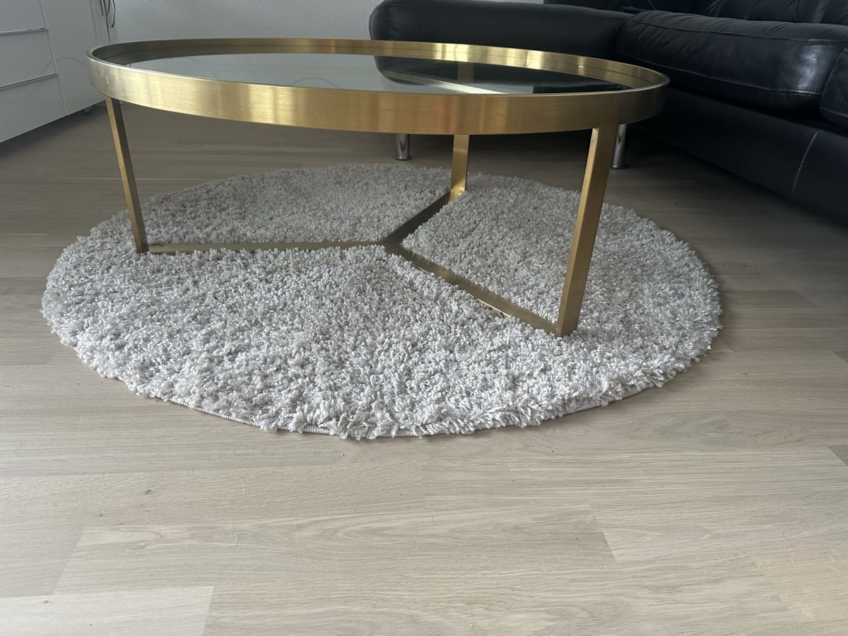 Tische: Couchtisch – Gebraucht aus Zug von Vestiaire_Swiss 4
