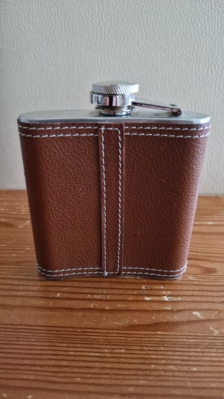 Altro: Flachmann Hip Flask – Usato da Fislisbach venduto da mka_km8f 2