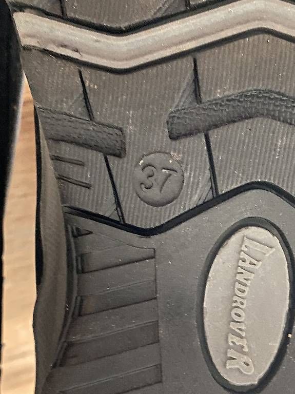 Damenschuhe: LANDROVER Winterschuhe Grösse 37 – Gebraucht aus Fehraltorf von Marlene4 3