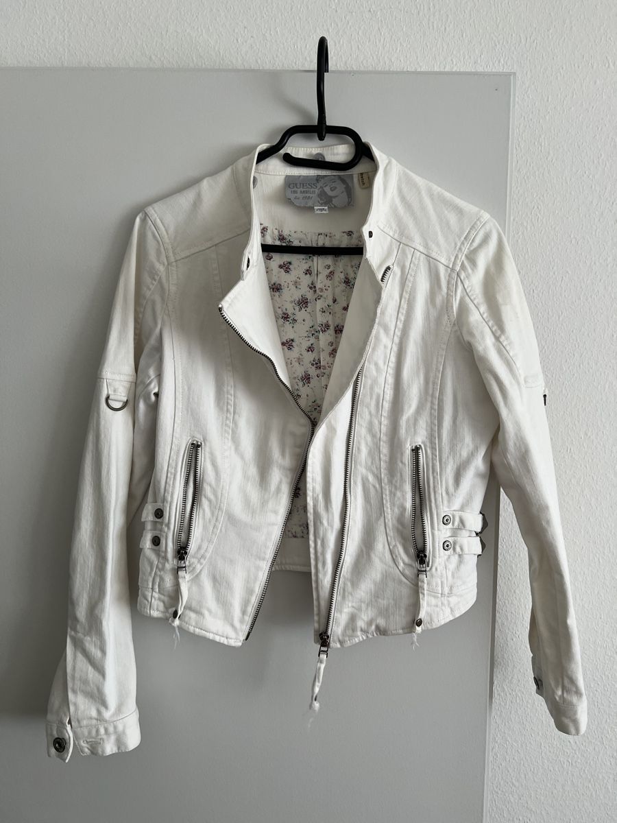 Guess Giacche: Guess weisse Jeansjacke - M – Usato da Rothrist venduto da FL_17 3