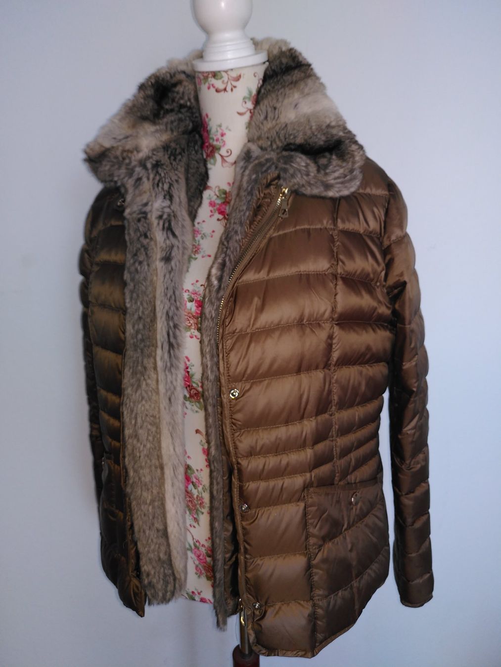 Jacken: Elegante Daunenjacke von Leonardo Gr.40 – Gebraucht aus Kriens von Wolly85 2