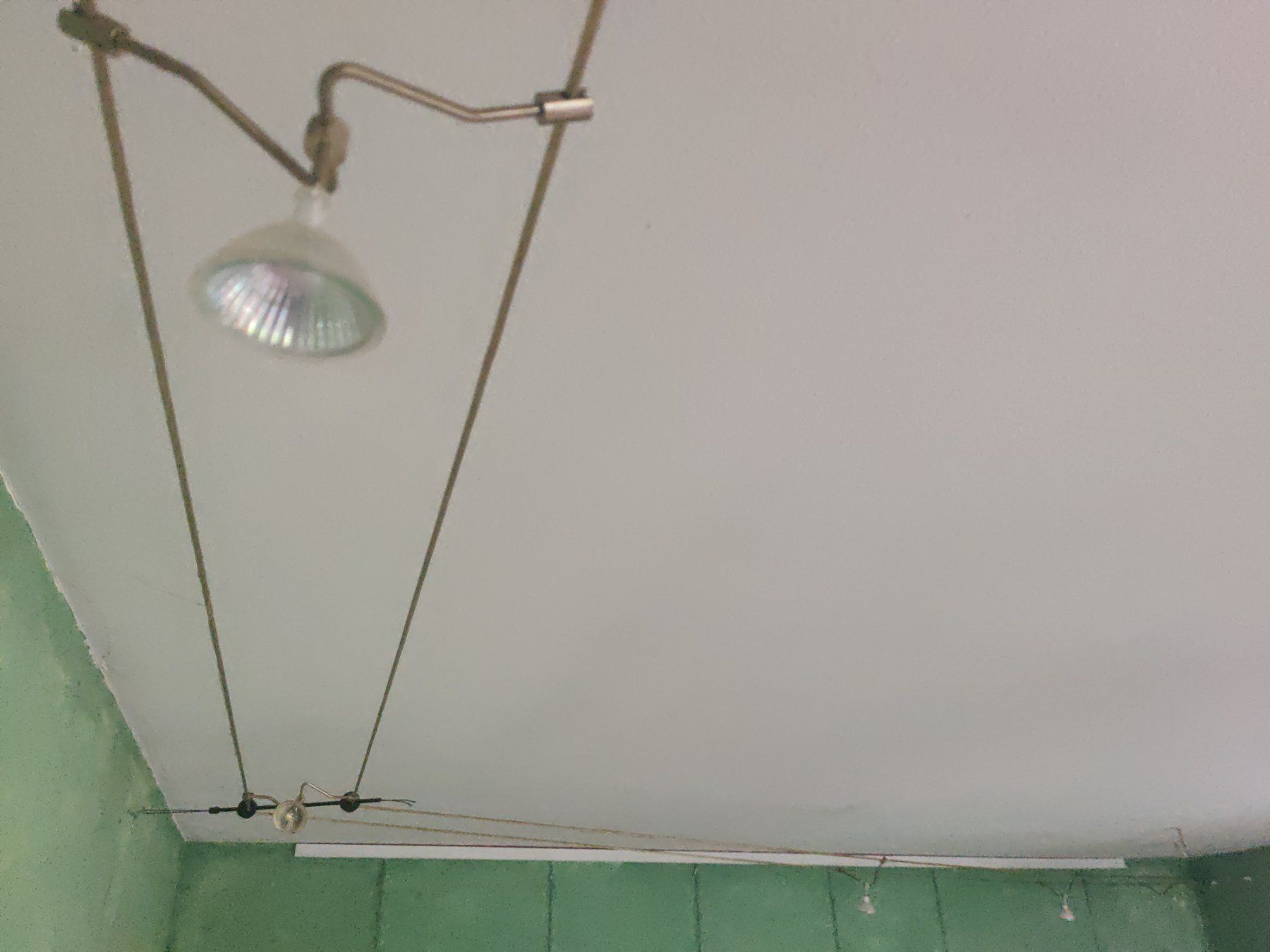 Ferramenta: Halogen Seilsystem 6 x 50W – Usato da Erlenbach ZH venduto da Corto1