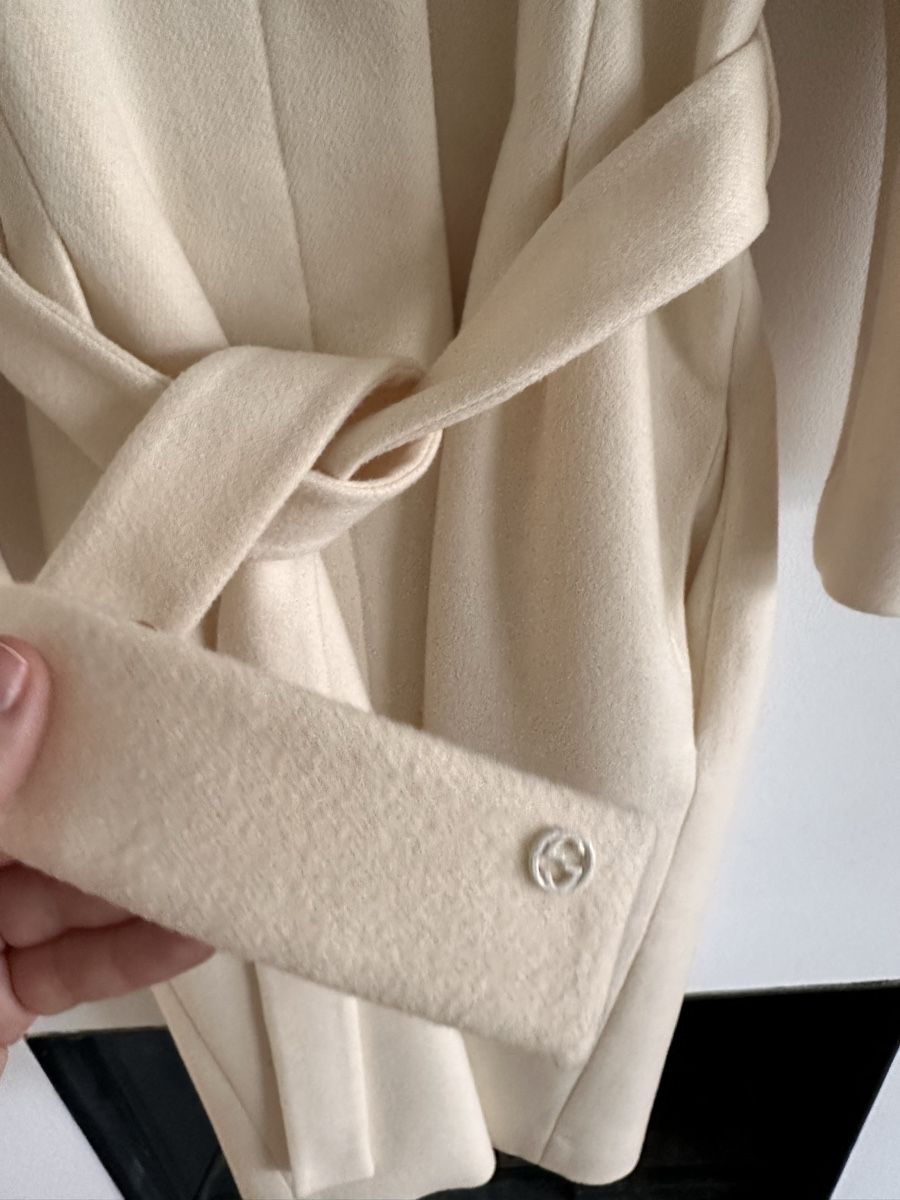 Gucci Cappotti: Gucci wool coat xs – Usato da Zürich venduto da Ele_fashionista 1