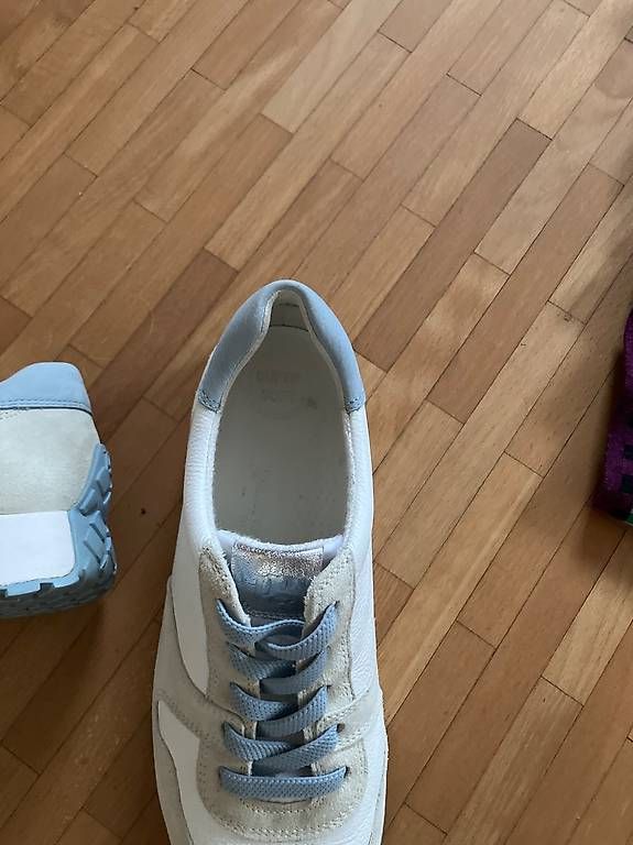 Scarpe da donna: super soft sneakers grösse 5 1/2 – Nuovo e nell'imballaggio originale da baar venduto da Lstar 2