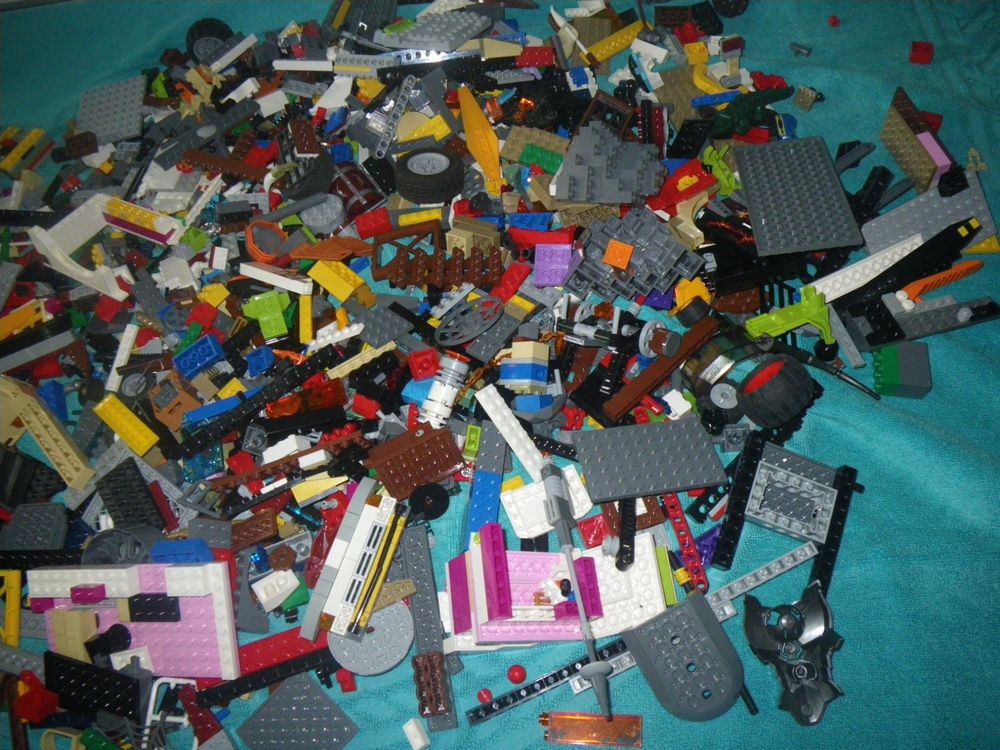 Lego Giocattoli: 3kg versch. Legosteine/Zubehör – Usato da Belp venduto da Mazarron58 2