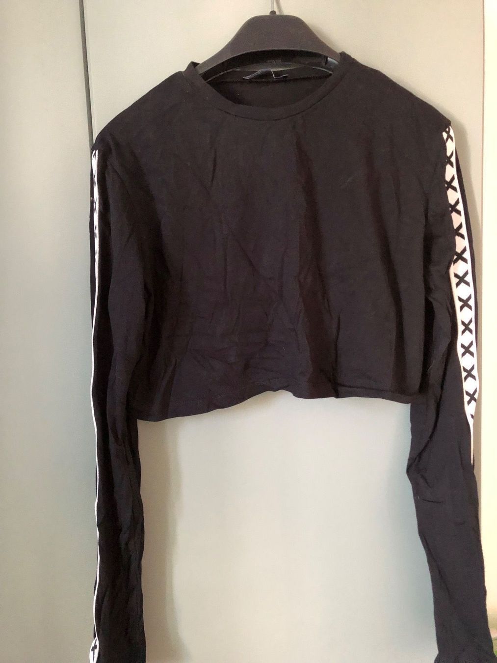 T-shirt: Goodbye Bread (Monami Frost) Top – Usato da Basel venduto da enfantdor