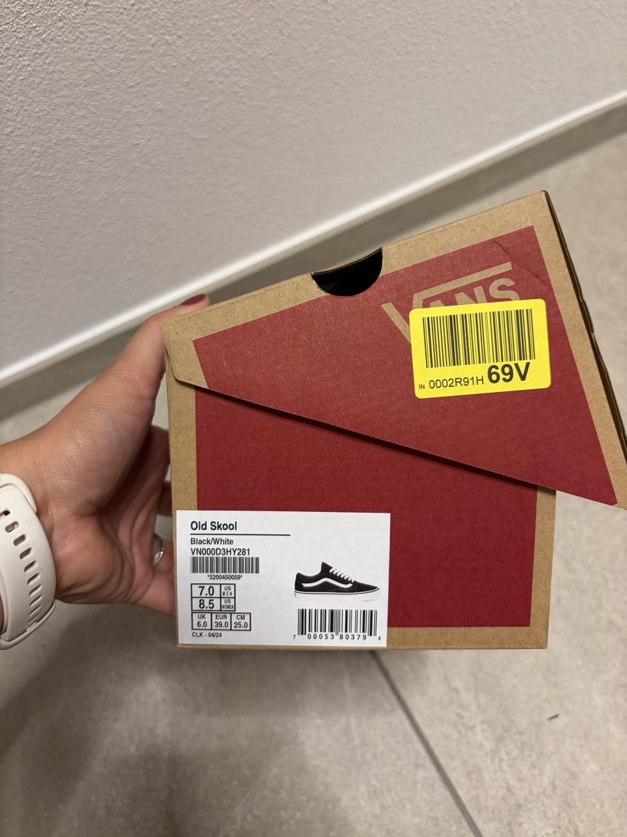 Vans Scarpe da donna: Vans Old Skool Black/White Gr. 8.5 | 39 – Nuovo e nell'imballaggio originale da Dagmersellen venduto da Alegna123 1