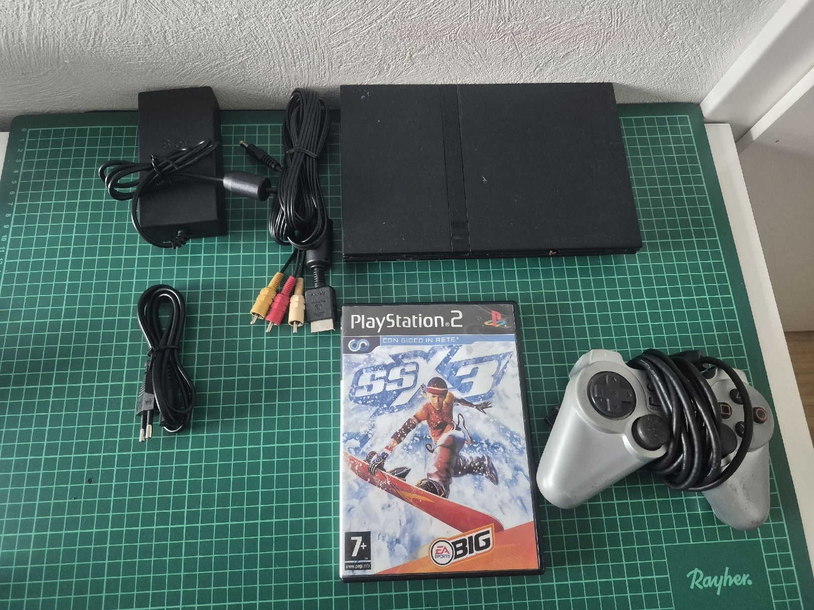 Sony Konsolen: Playstation 2 Console with Controller and SSX Tricky Game – Gebraucht aus Meyrin von Retro-GZ