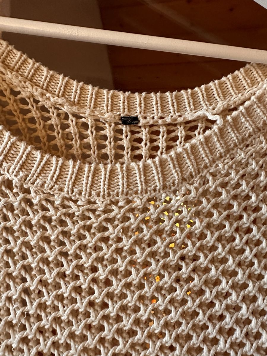 Pullover & Sweatshirts: Beige Knitted Sweater, Open Mesh, Boho Style, Size M – Neu (gemäss Beschreibung) aus Zürich von BettinaMarie2308 2