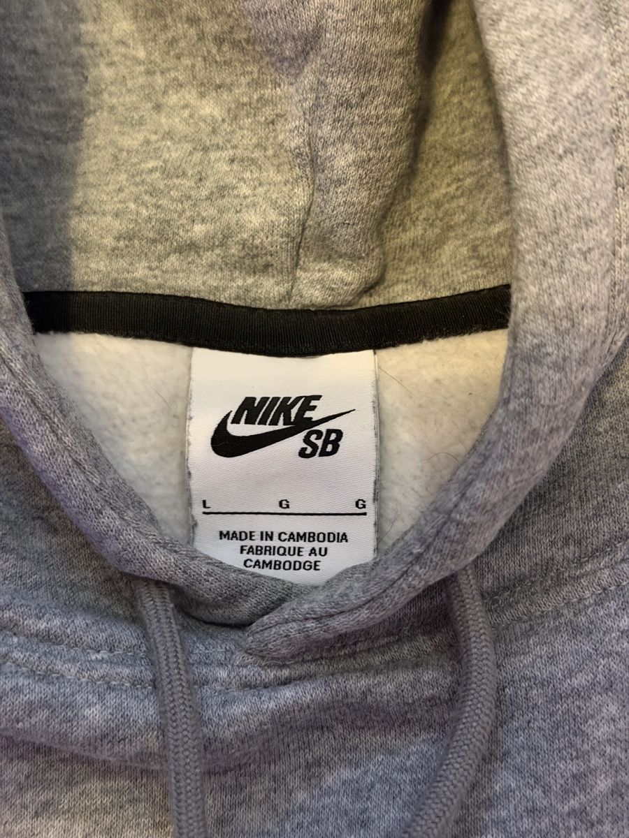 Nike Pulls & Sweat-shirts: Nike sb Hoodie – Neuf (Voir description) à Adliswil par Ramin_oth 3