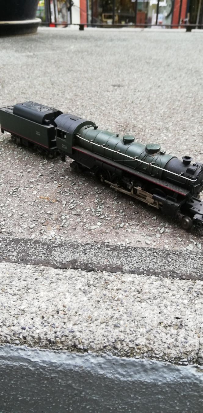 Lima Modellini di ferrovie: Lima Lok mit Tender ab 1Fr. – Difettoso da Thun venduto da Matthias72 9