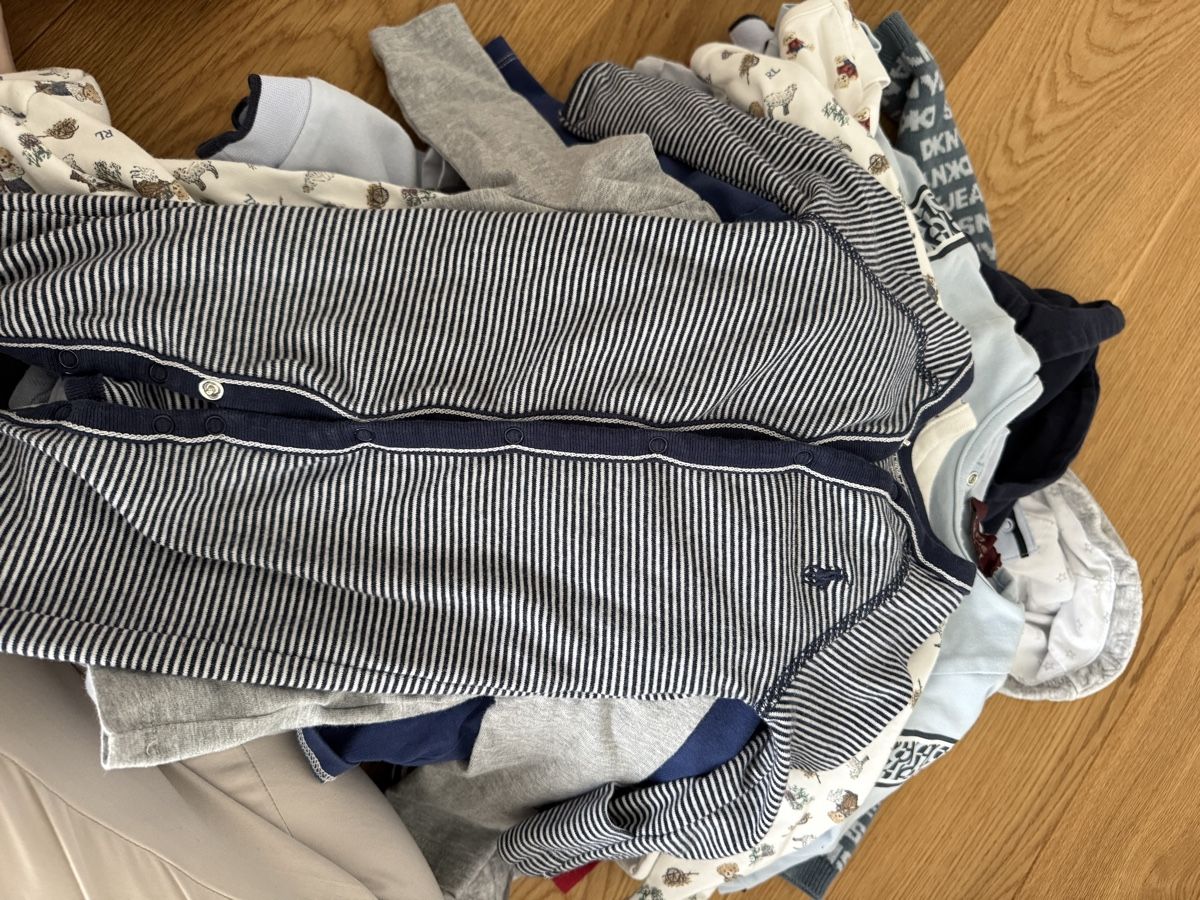 Lotti & Set di vestiti: Lot bebe garcon – Nuovo (secondo la descrizione) da Delémont venduto da vil_267l
