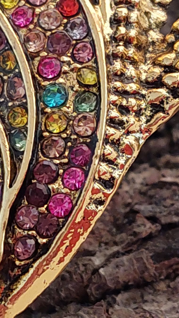 Spille & Fermagli: Farbige Brosche Krokodil / Echse goldfarbig mit Strass – Nuovo (secondo la descrizione) da Oberwil BL venduto da Kukkaniitty 2