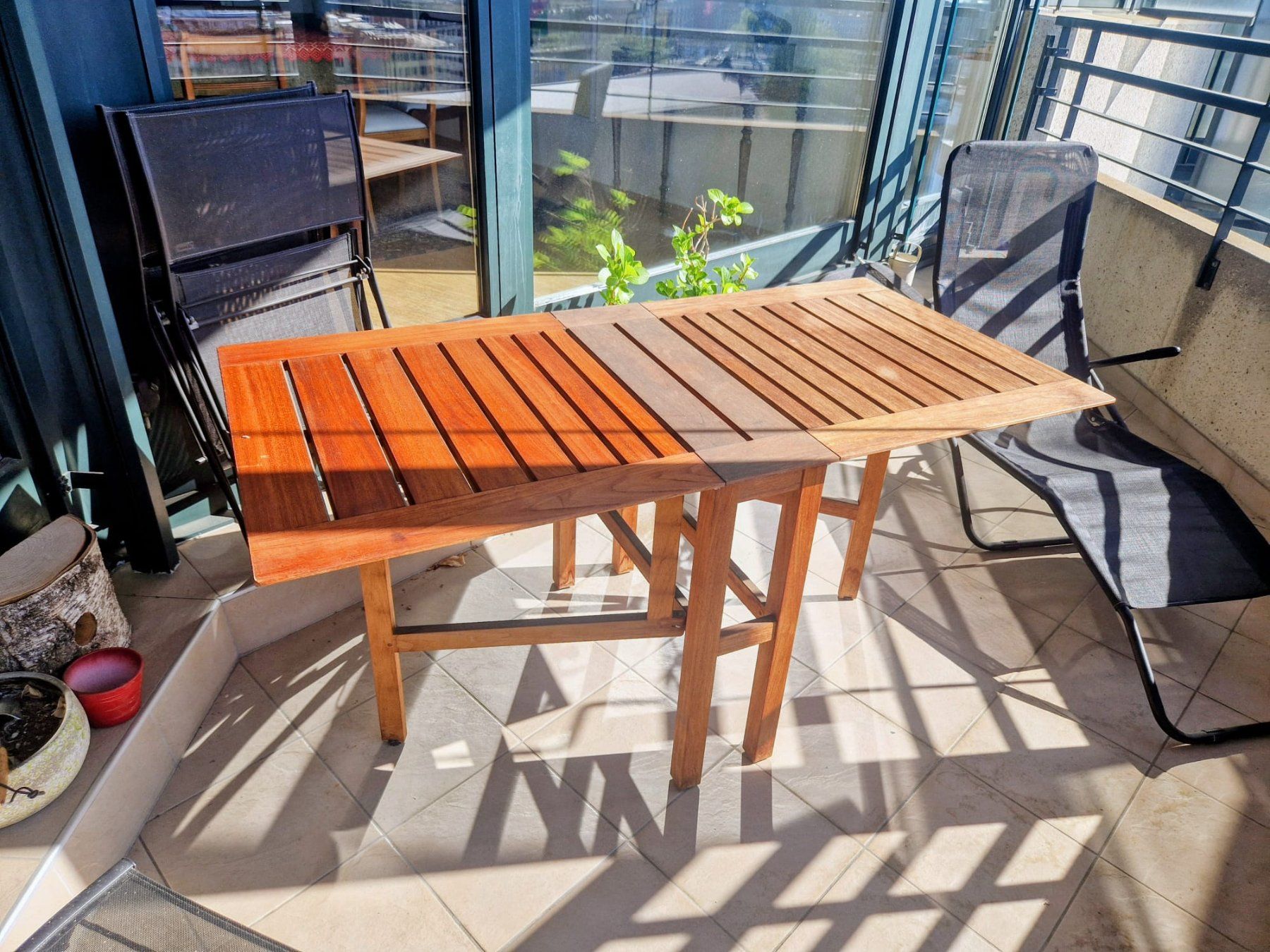Tavoli: Table pliante en teck 150 x 75 – Usato da Genève venduto da sof_kt7p