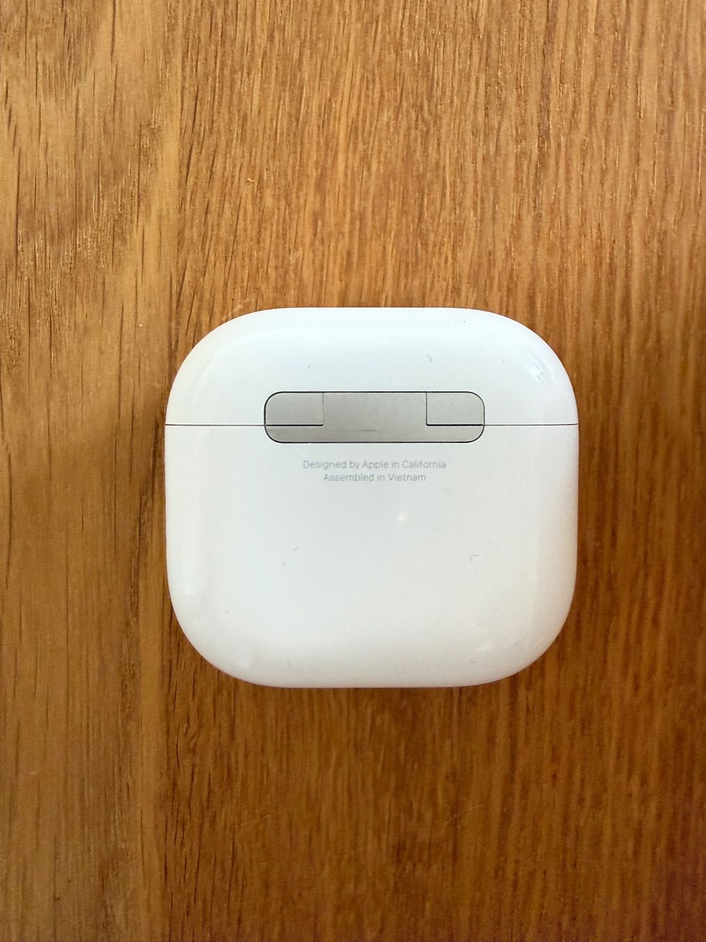 Apple Kopfhörer: APPLE AirPods 4 Charging Case – Gebraucht aus Lausanne von Nine1982 5