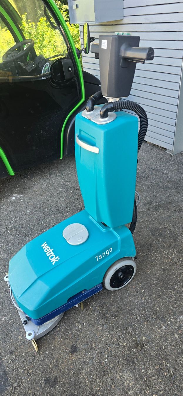Tutte le macchine: Wetrok 2 stuk – Usato da Rain venduto da Fafan069 4