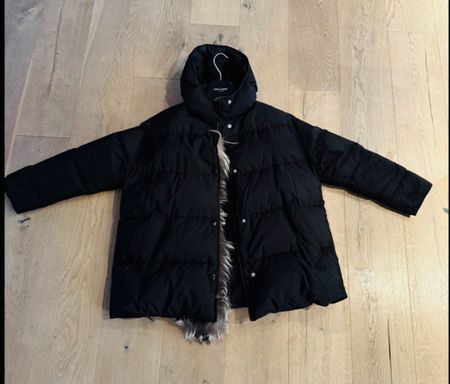 Prada Daune Jacke aus re-nylon
