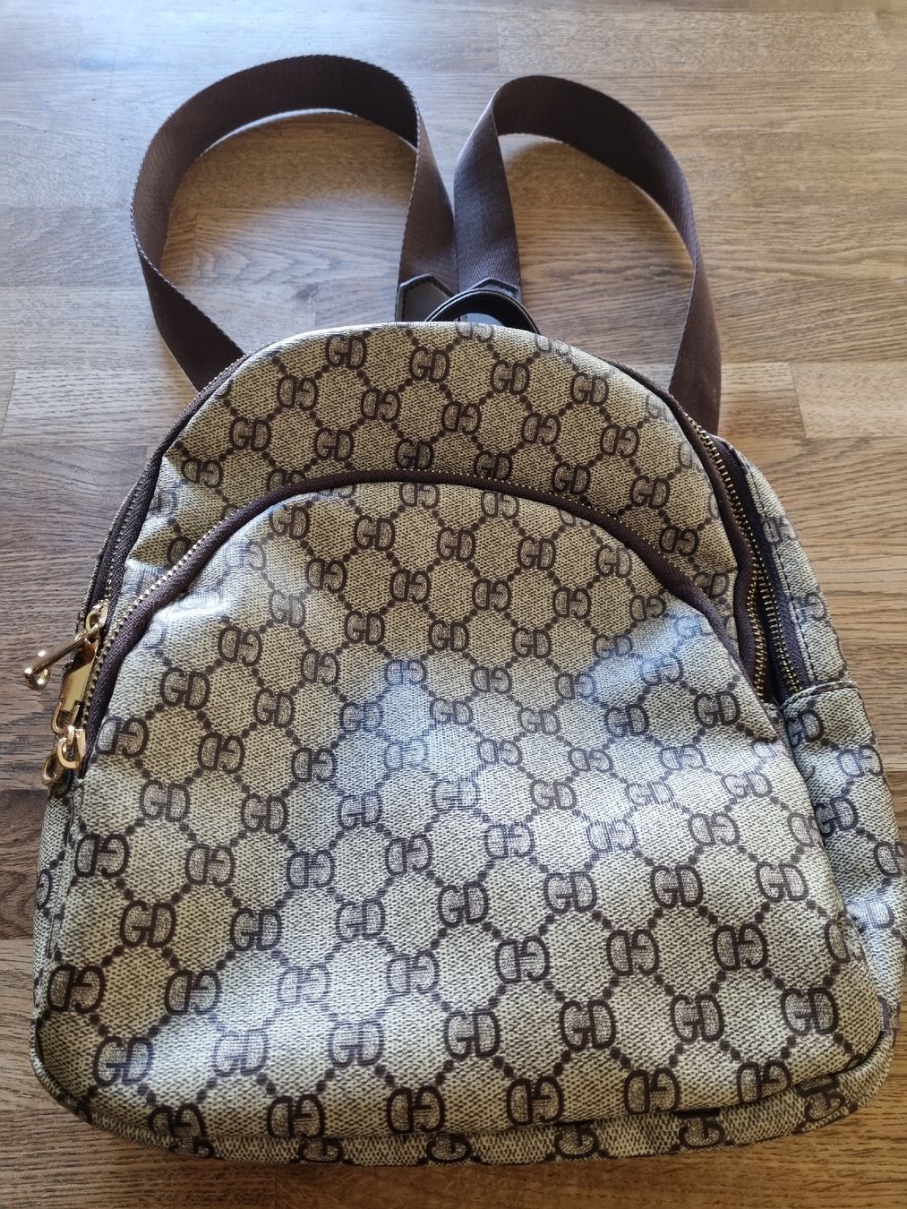 Zaini: Teenager Rucksack – Usato da Oberentfelden venduto da Giants