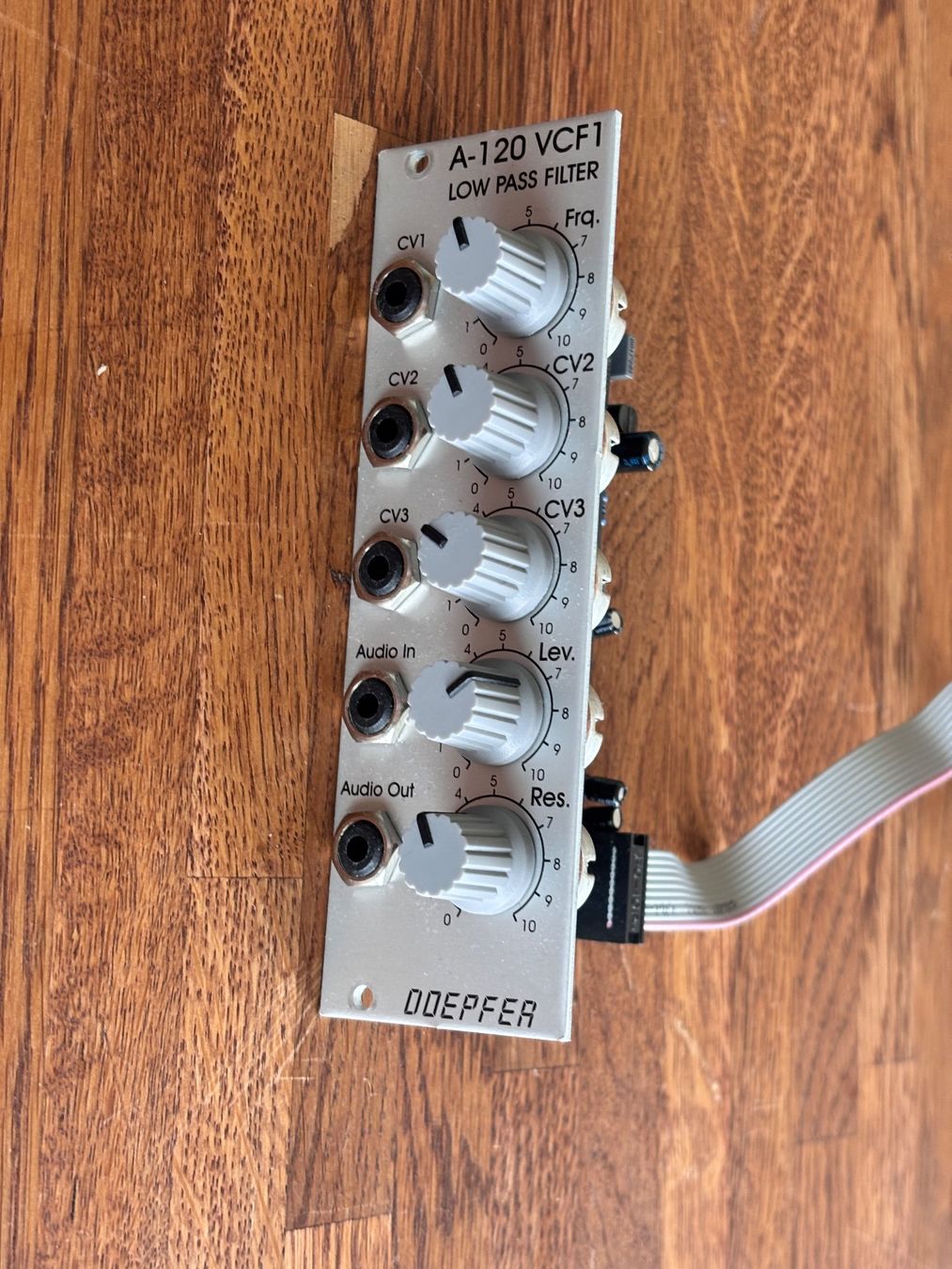 Doepfer Strumenti musicali: DOEPFER A-120 VCF1 Low Pass Filter - Eurorack – Usato da Bern venduto da dlm01
