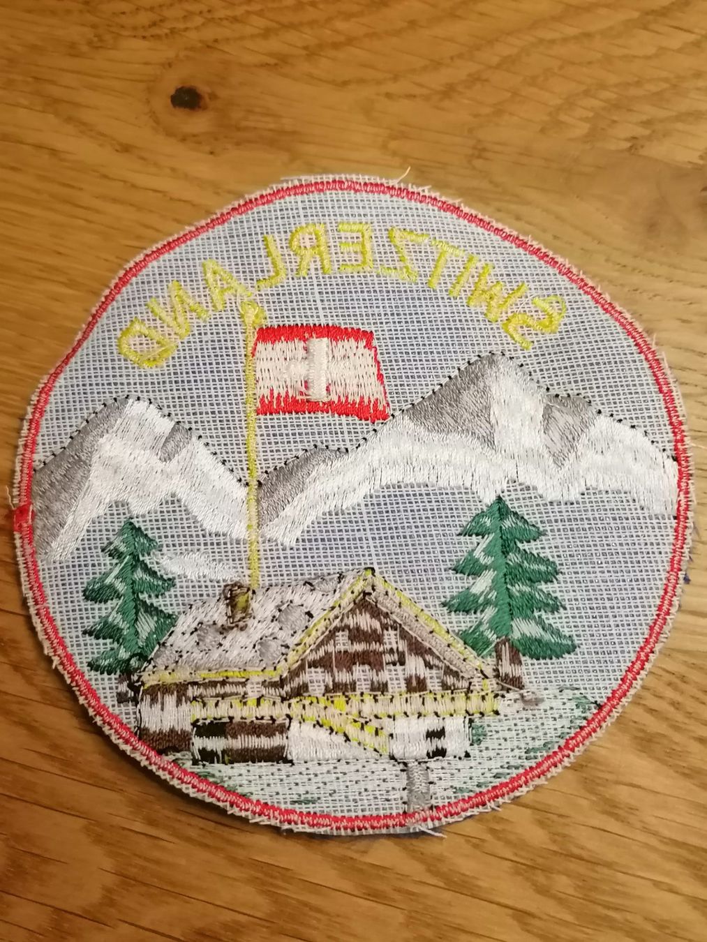 Toppe: Aufnäher - Patch Switzerland Berge – Usato da Basel venduto da vintagecollector 1
