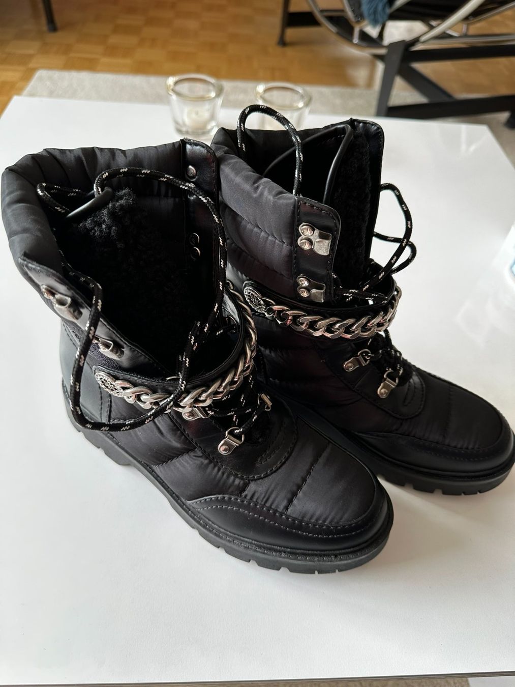 Guess Scarpe da donna: Guess Stiefeletten  39 – Nuovo (secondo la descrizione) da Thusis venduto da efa 4