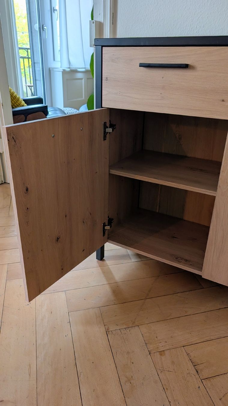 Mömax Kommoden: Sideboard 140x88x40cm Eichefarben, Schwarz  – Gebraucht aus Zürich von adormideras 4