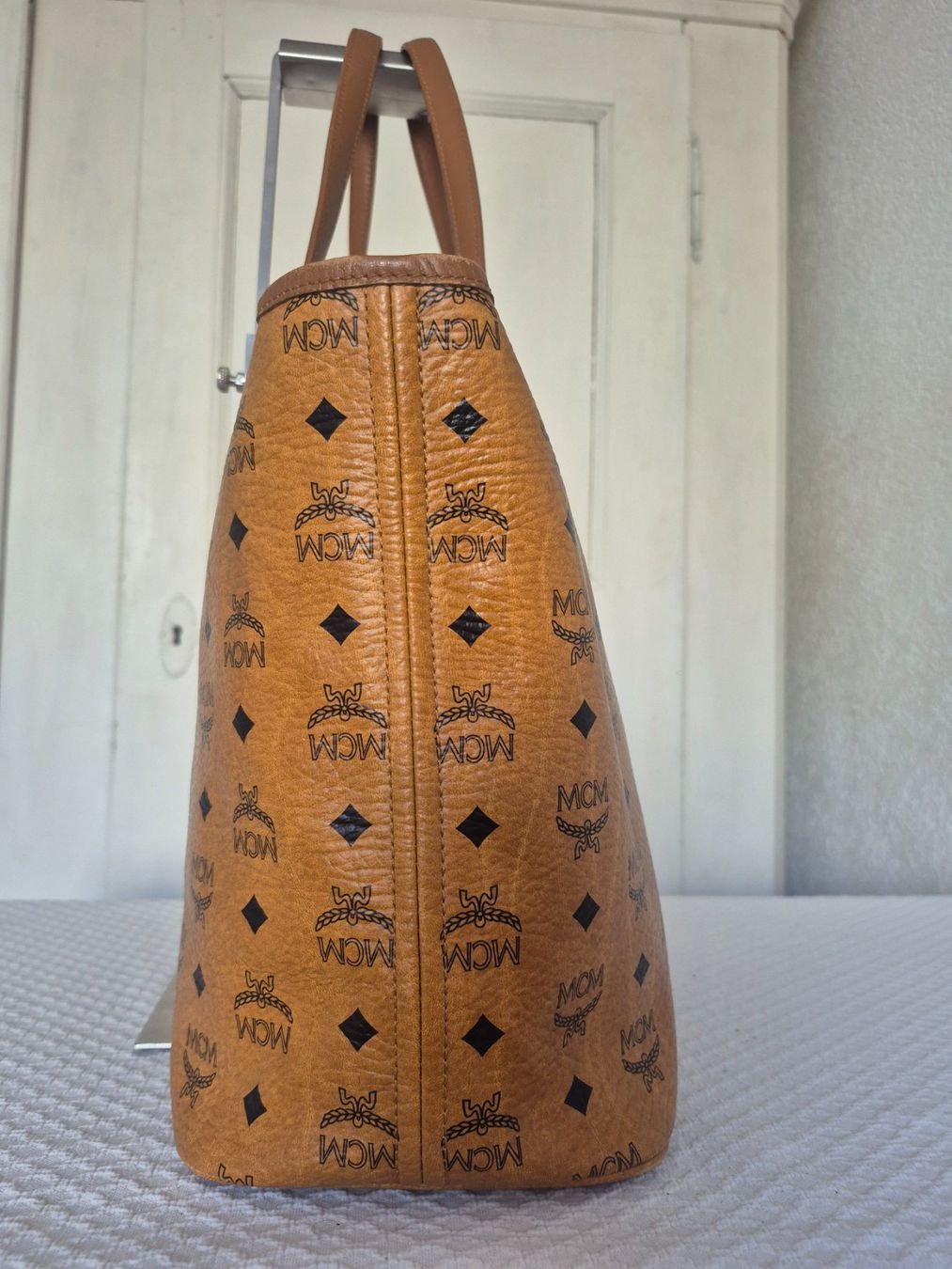 Mcm Sacs femmes: MCM Shopper Size M, mit Reißverschluss – D'occasion à Dottikon par Pega7 4