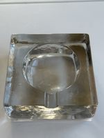 Aschenbecher aus schwerem Glas quadratisch (2I5)