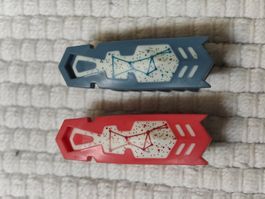 2x Hexbug Nano Glows in the dark