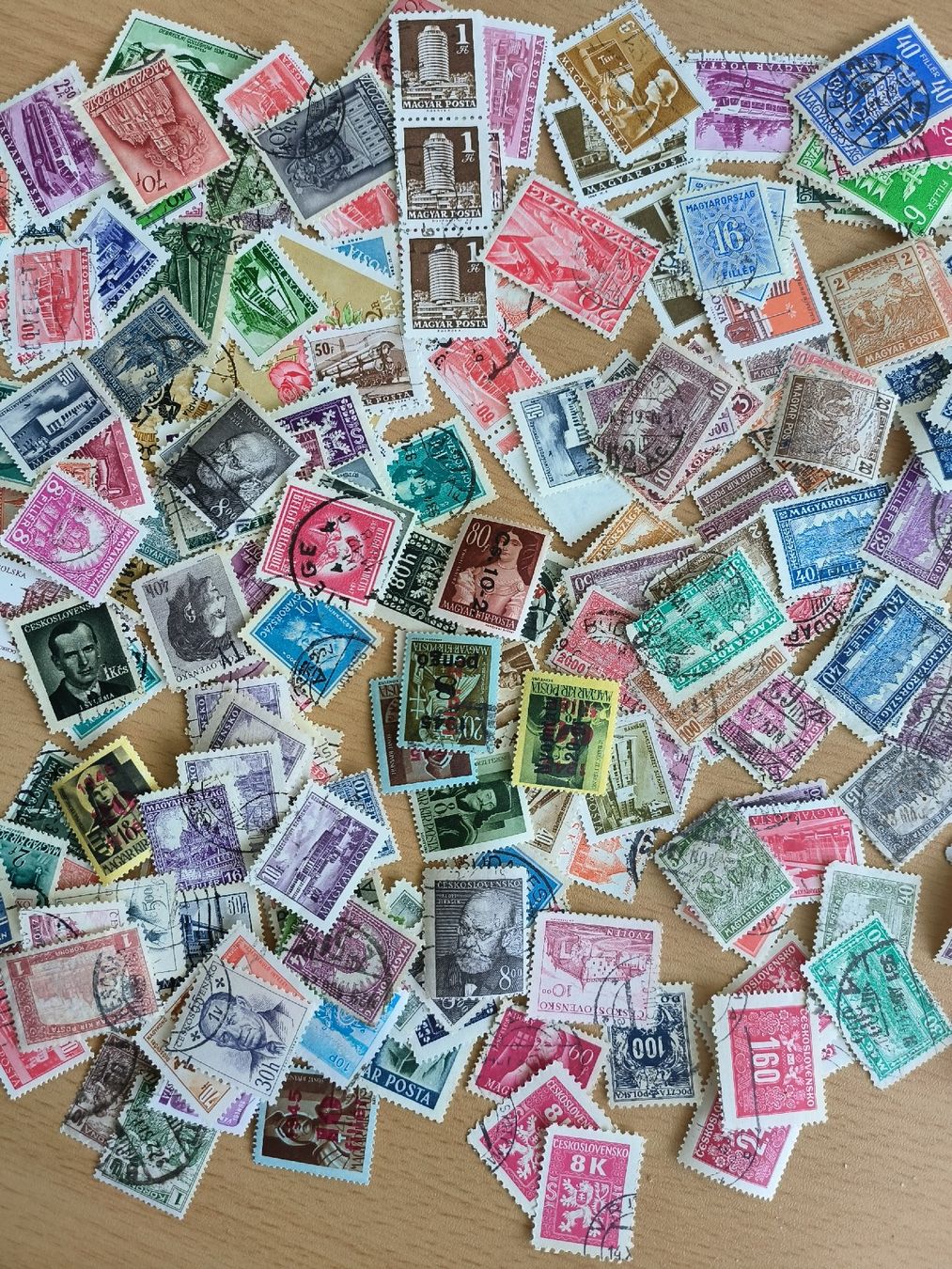 Tutti i francobolli: Briefmarken Sammlung Ungarisch – Usato da Aesch BL venduto da Machsbesser 3