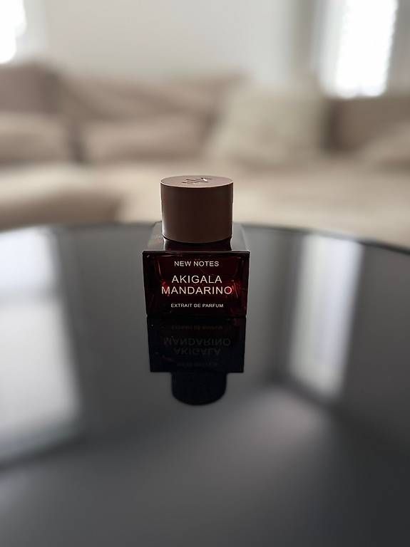 Parfums & Eau de Toilette: new notes Akigala Mandarino – D'occasion à Augst BL par luc_hj9t