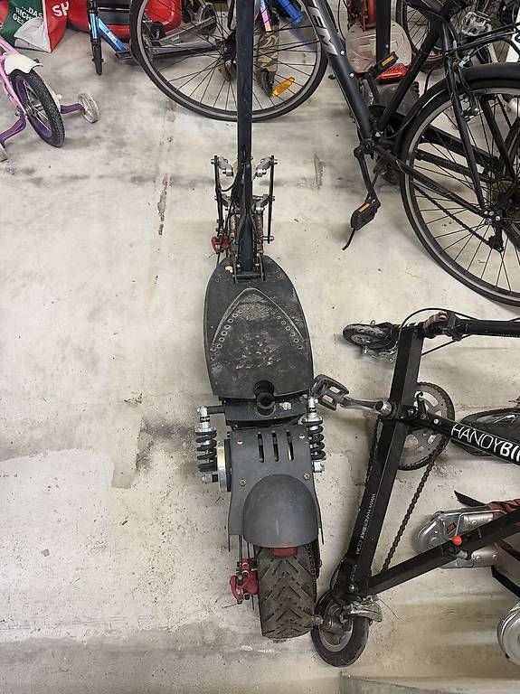 Scooters: E Scooter  – Défectueux à Thun par Bern_1234 2