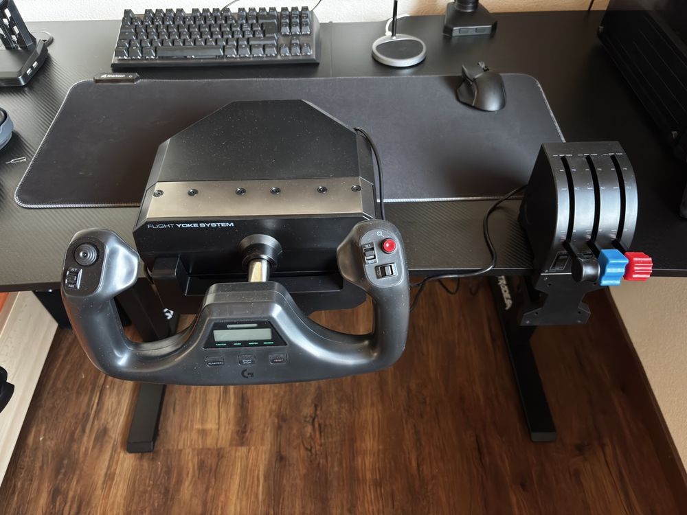 Logitech Flight Yoke System (Neu (gemäss Beschreibung)) in Madiswil für ...