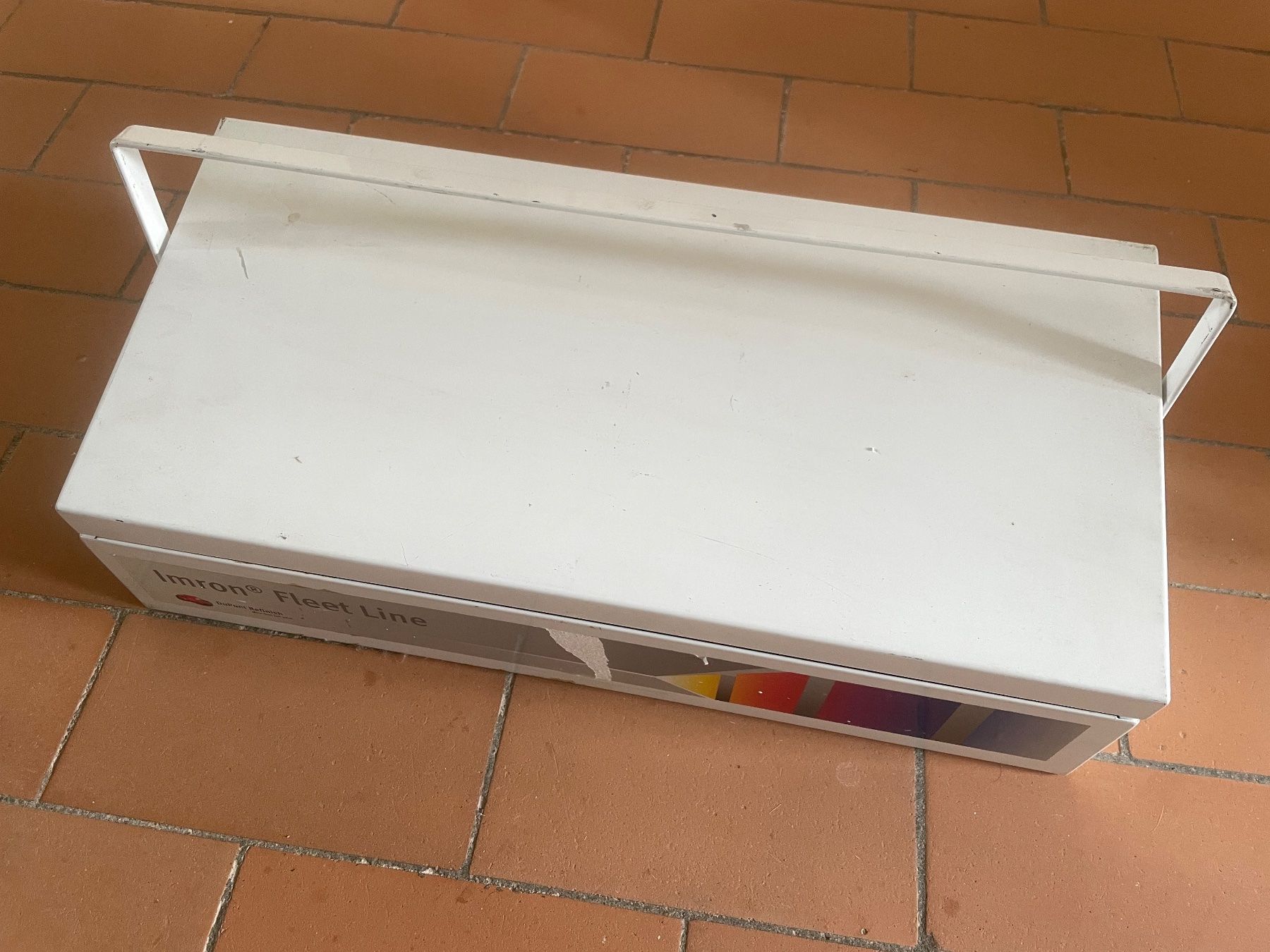 Colori: Farbmuster Farbkarte Nuancier Échantillon de couleurs – Usato da Biel/Bienne venduto da Garum 2